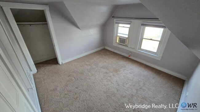 Building Photo - 3923 Spencer Ave