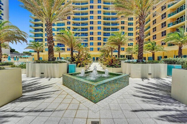 Building Photo - 2501 S Ocean Dr