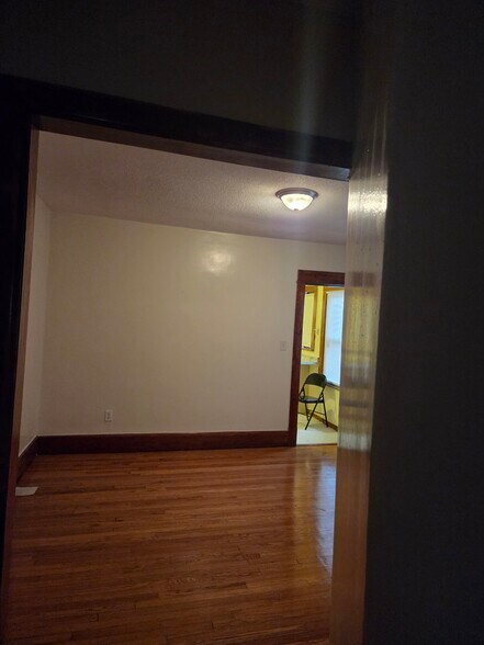 Building Photo - 43 Ozark St