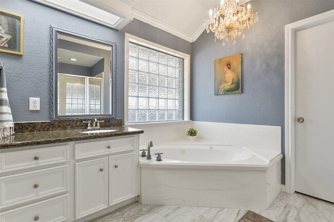 Building Photo - 416 Live Oak Ln