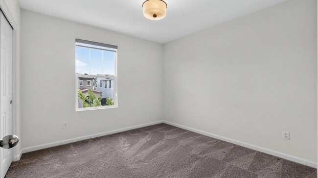 Building Photo - 3209 Auburn Leaf Loop