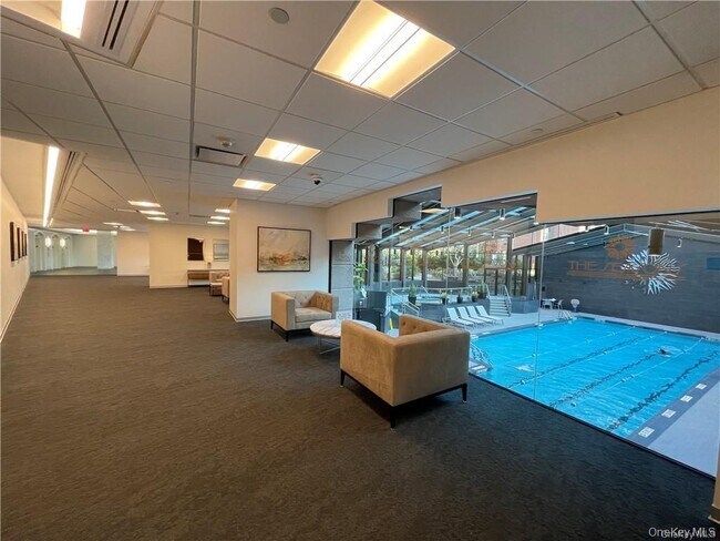 Building Photo - 4 Martine Ave