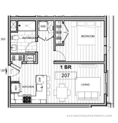 Building Photo - 656 Saratoga St