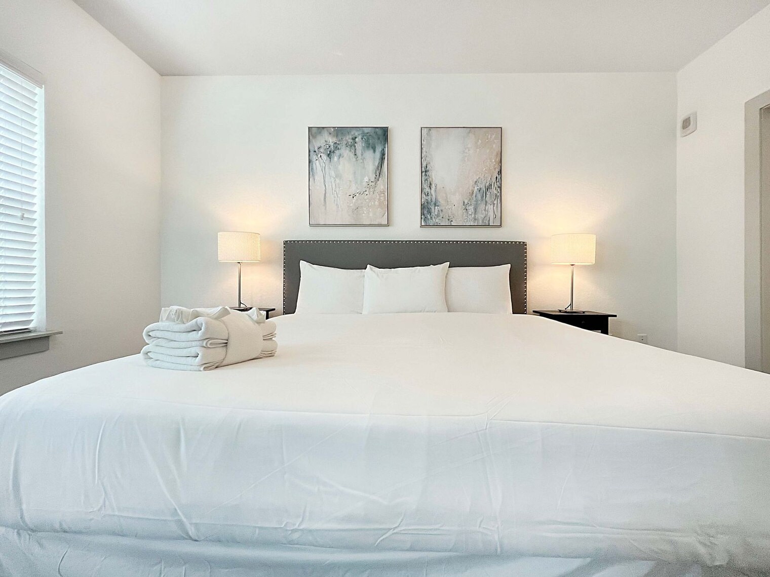 Building Photo - 2615 N Grady Ave