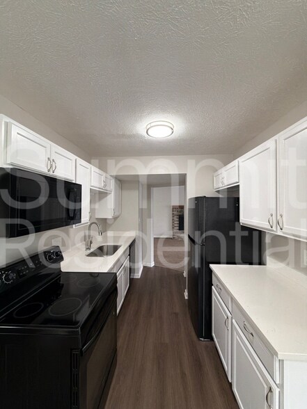 Building Photo - 3716 Rock Maple Dr