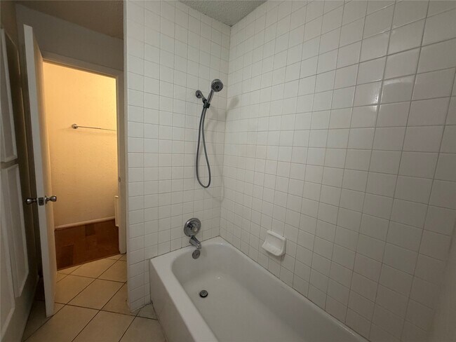 Building Photo - 7821 Cook Rd