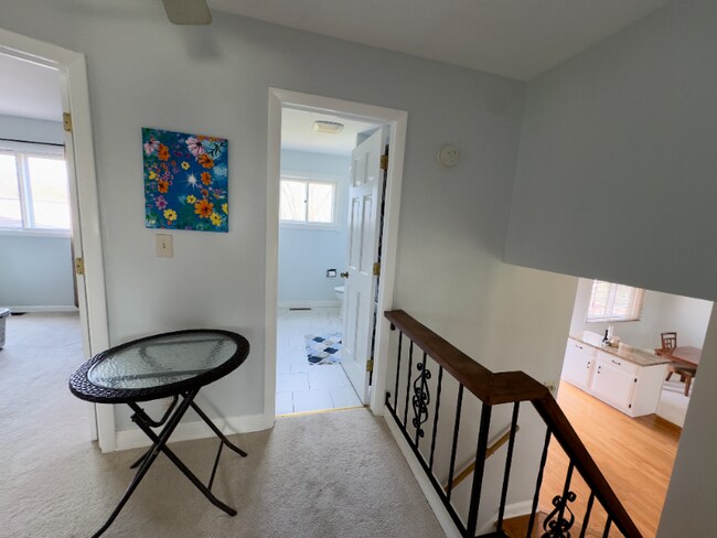 Building Photo - 111 White Oak Dr