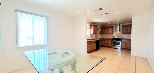 Building Photo - 8422 Wells St