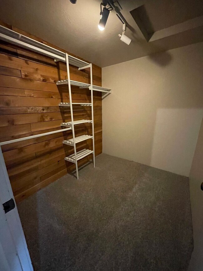 Building Photo - 2 Bedroom Condo on Port Ludlow Golf Course