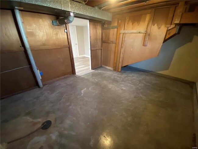 Building Photo - 9511 Antigo Dr