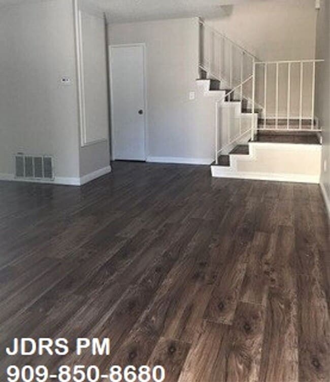 Building Photo - Hacienda Heights 2 Bedroom Condo