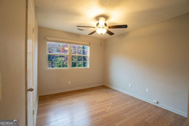 Building Photo - 888 Shiloh Ridge Run NW