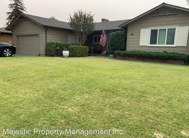 Primary Photo - 3 br, 2 bath House - 2030 W Benjamin Holt Dr