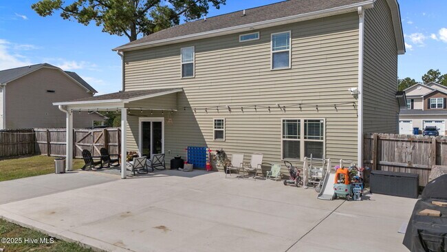 Building Photo - 157 Old Blossom Ct