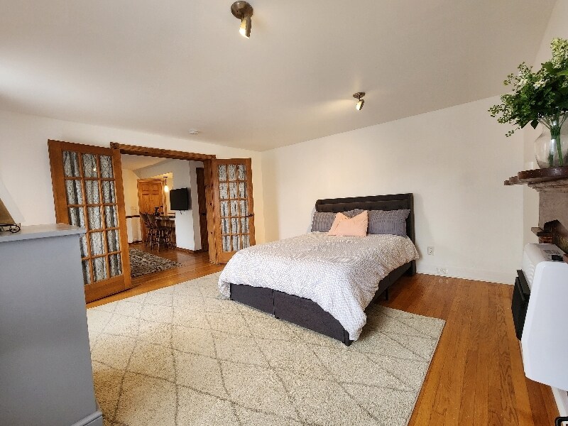 Building Photo - 11 First Street