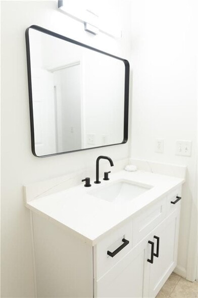 Building Photo - 90 Grove Park Ln