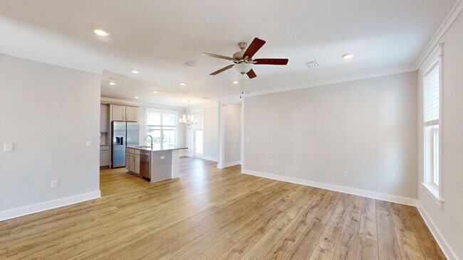 Building Photo - 230 Bayou Edge Landing