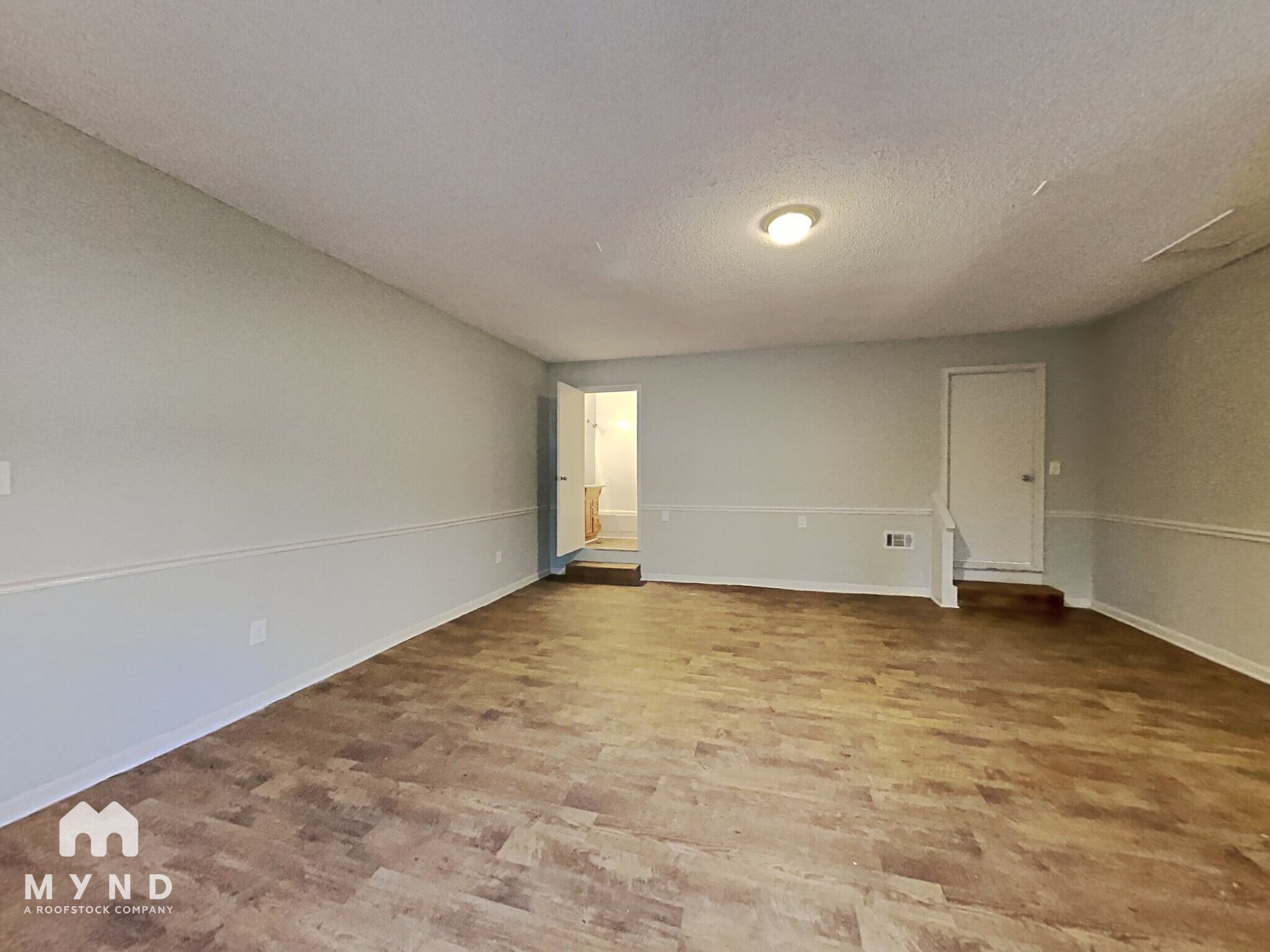 Building Photo - 121 Chip Pl