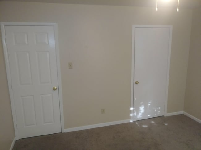 Building Photo - 9240 McLean St