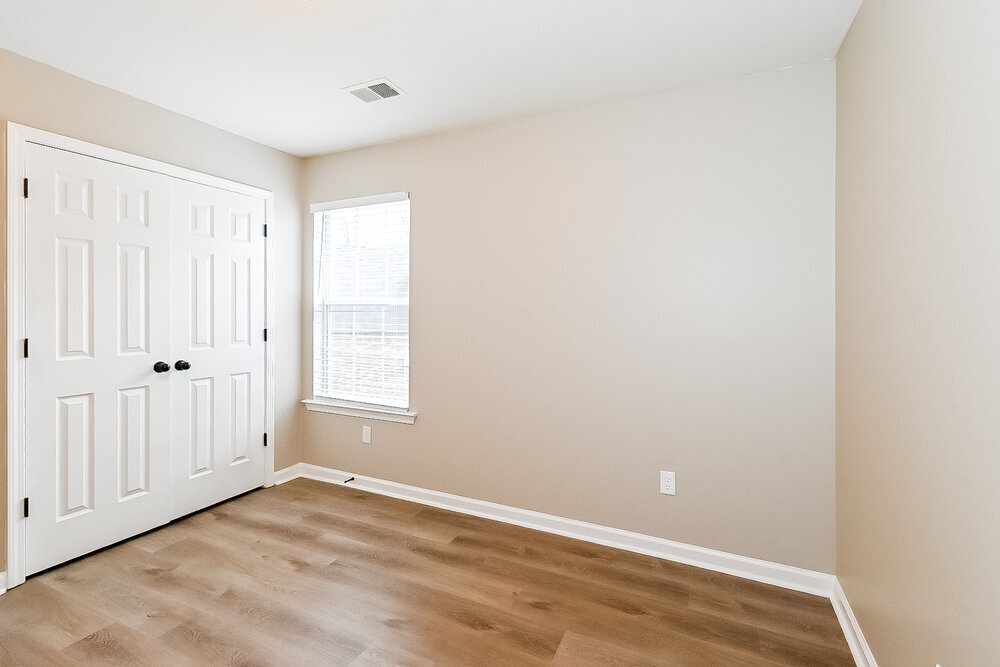 Building Photo - 663 Buttermilk Dr