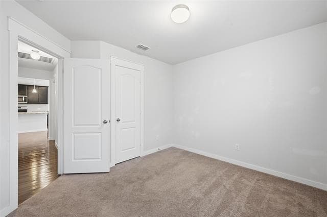 Building Photo - 8948 Devonshire Dr