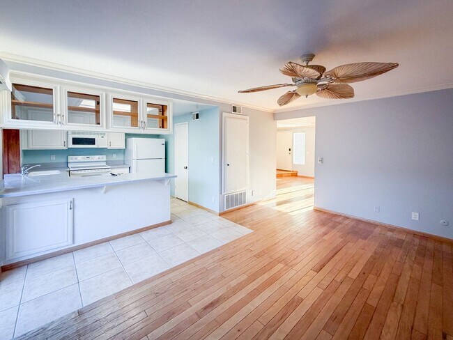 Building Photo - 1519 Stonewood Ct
