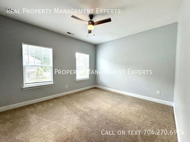 Building Photo - 112 Cramerton Mills Pkwy