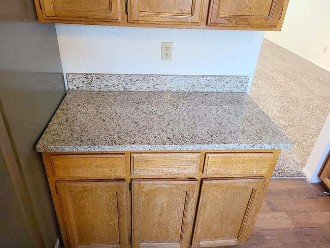 Building Photo - 7125 Tierra Taos Dr