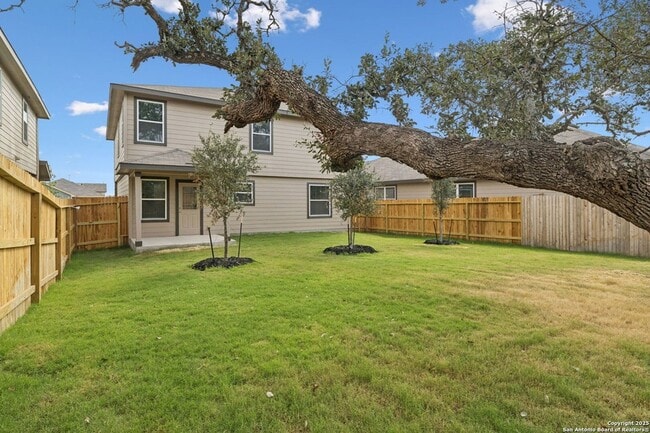 Building Photo - 22811 Tee Shot