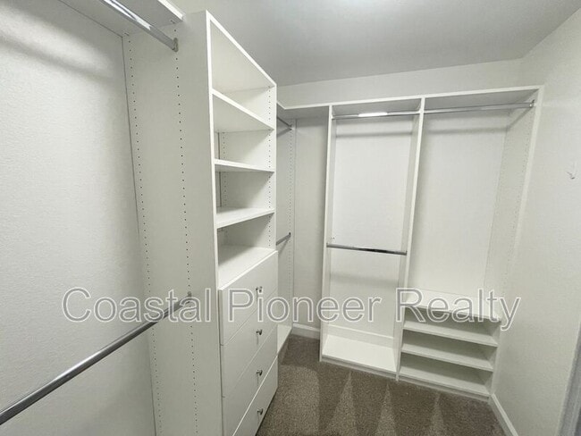 Building Photo - 614 Seascape Wy