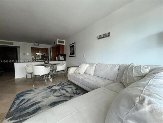 Building Photo - 9499 Collins Ave