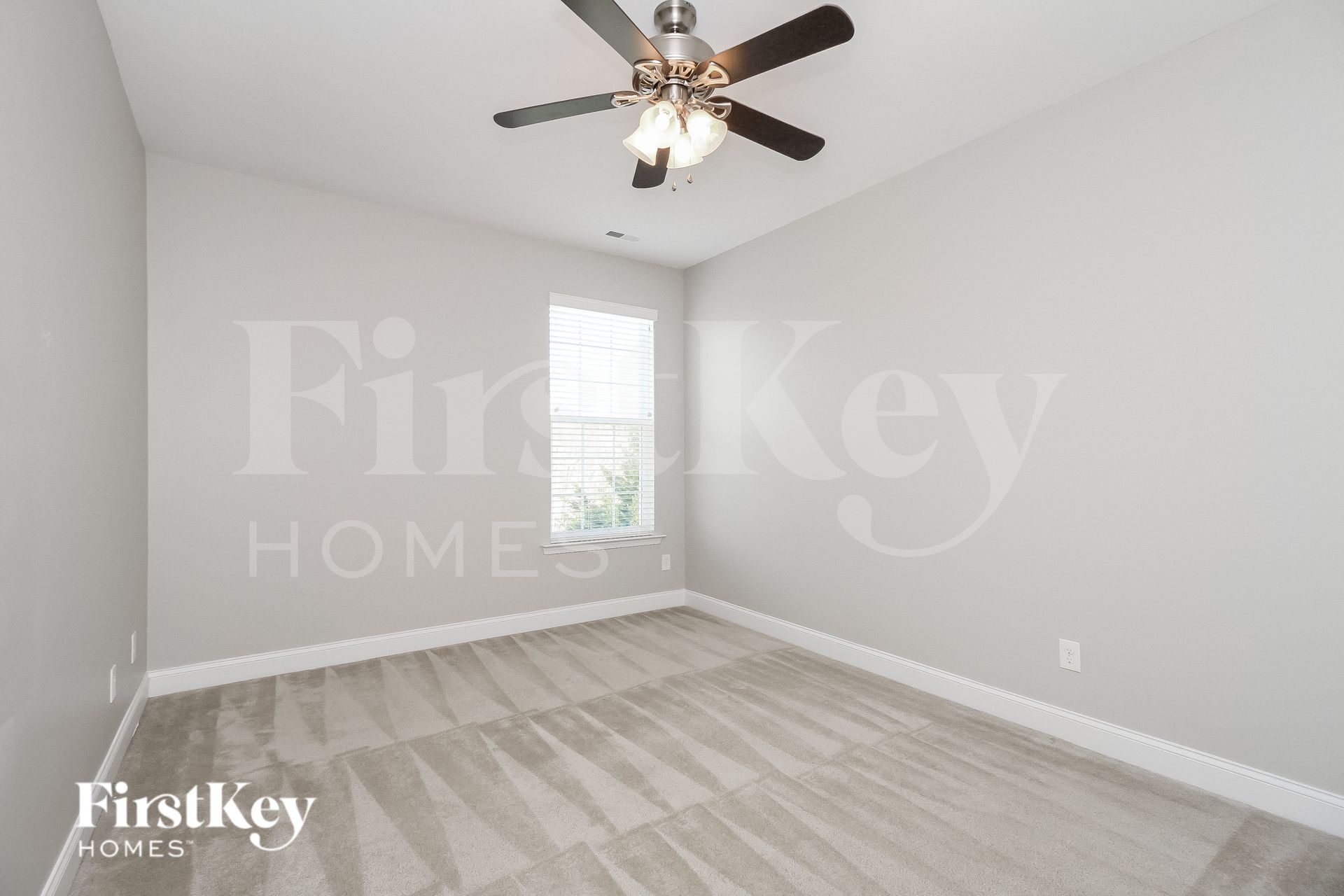 Building Photo - 1643 Ashmead Ln