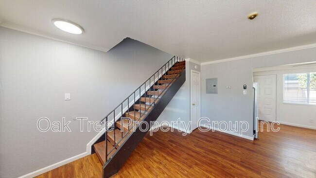 Building Photo - 625 F St