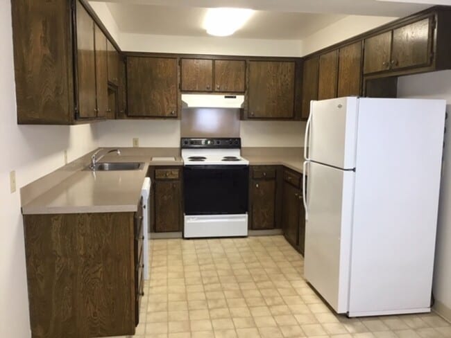 Building Photo - 5129 SE Cesar Estrada Chavez Blvd