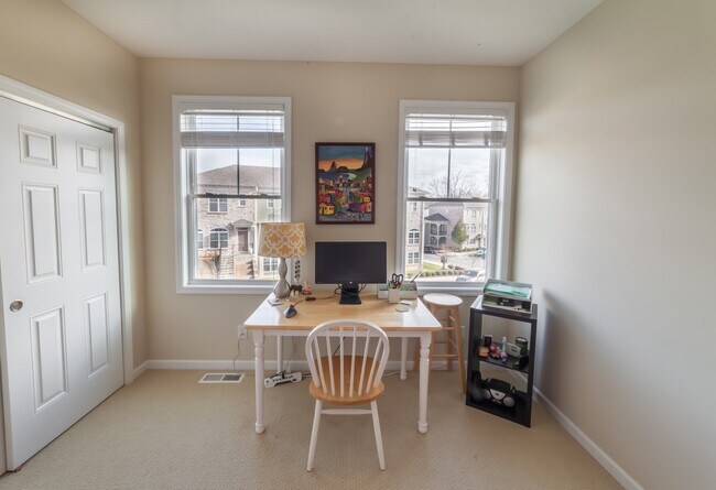 Building Photo - Available Sept 4th, 2026!