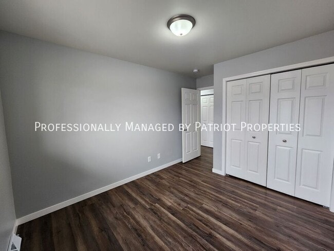 Building Photo - 319 Tall Grass Trail