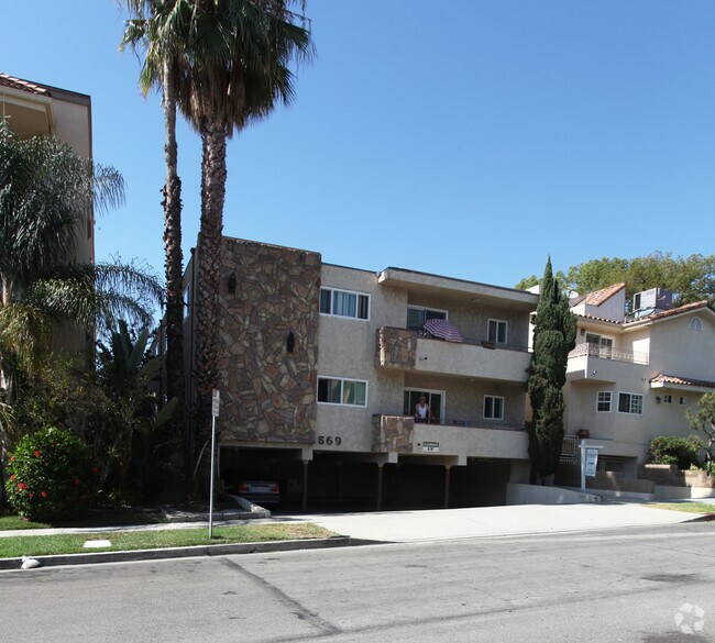 Building Photo - 569 E Palm Ave