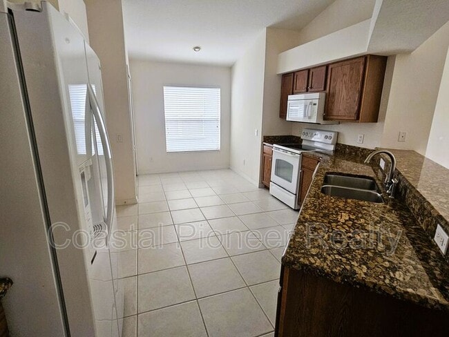 Building Photo - 3220 Clover Blossom Cir