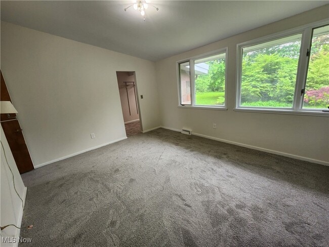 Building Photo - 24160 Buckhurst Dr