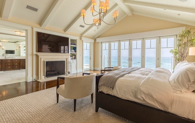 Building Photo - 119 Malibu Colony Rd