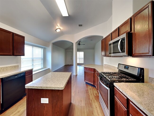Building Photo - 2322 Steep Pine Tr
