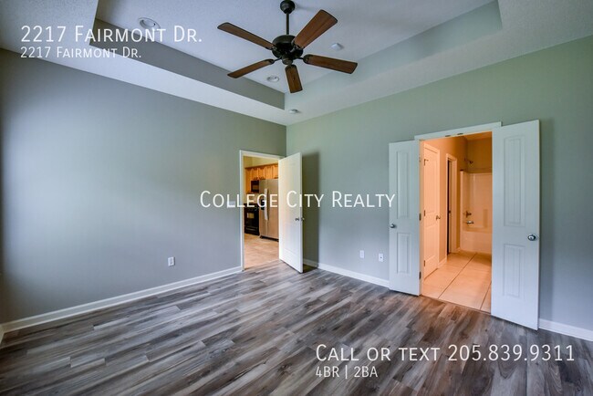 Building Photo - 2217 Fairmont Dr