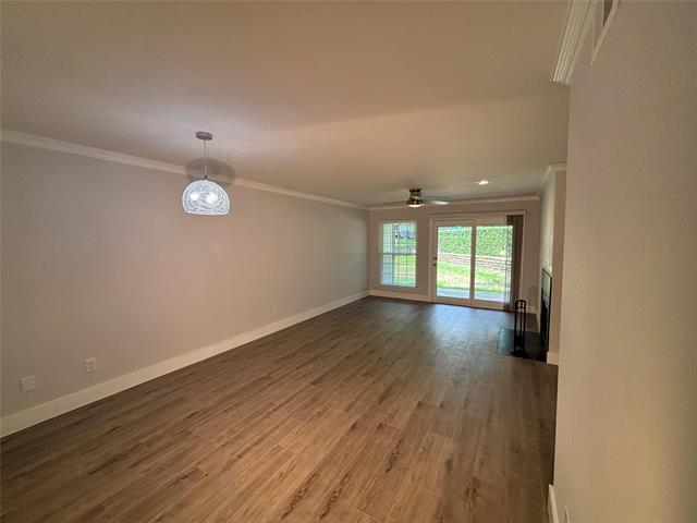 Building Photo - 2535 Wedglea Dr