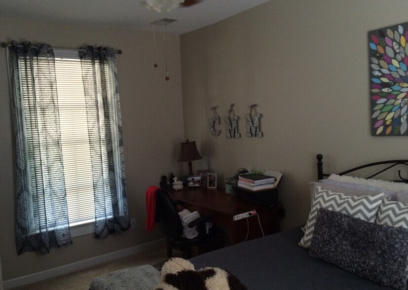 Example of Bedroom 2 with Furniture in Unit B - 2113 Gadsden St