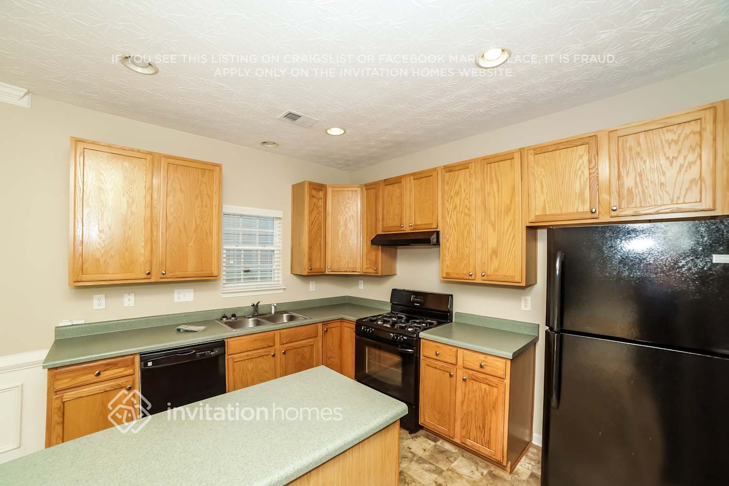 Building Photo - 2023 Dartmoth Way