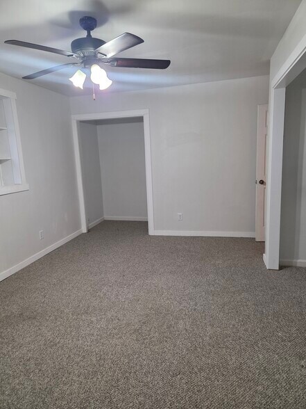 Building Photo - 3608 W 73rd Ct