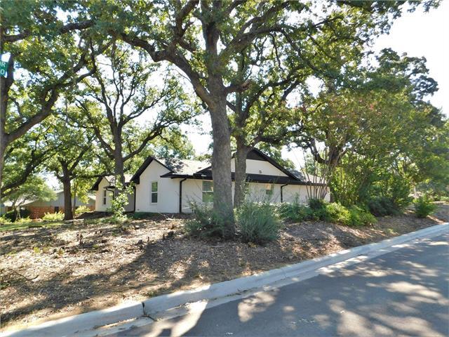 Building Photo - 1400 Angelina Bend Dr