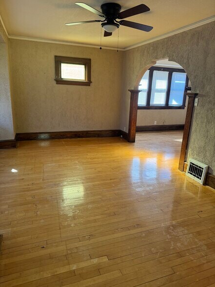 Dining room/ living room view - 5253 N 34th St