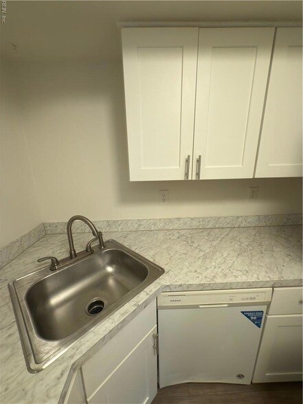 Building Photo - 1713 Boulder Ln