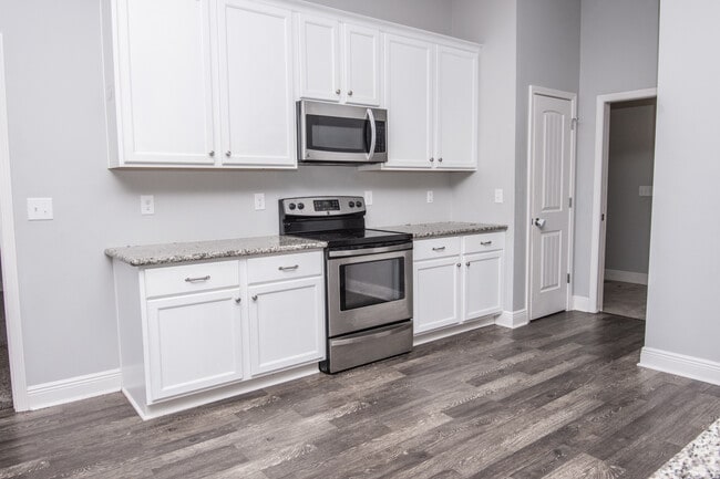 Building Photo - 5567 Galaxy Dr
